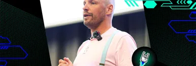 Nils Binder als Speaker bei der Front End North.